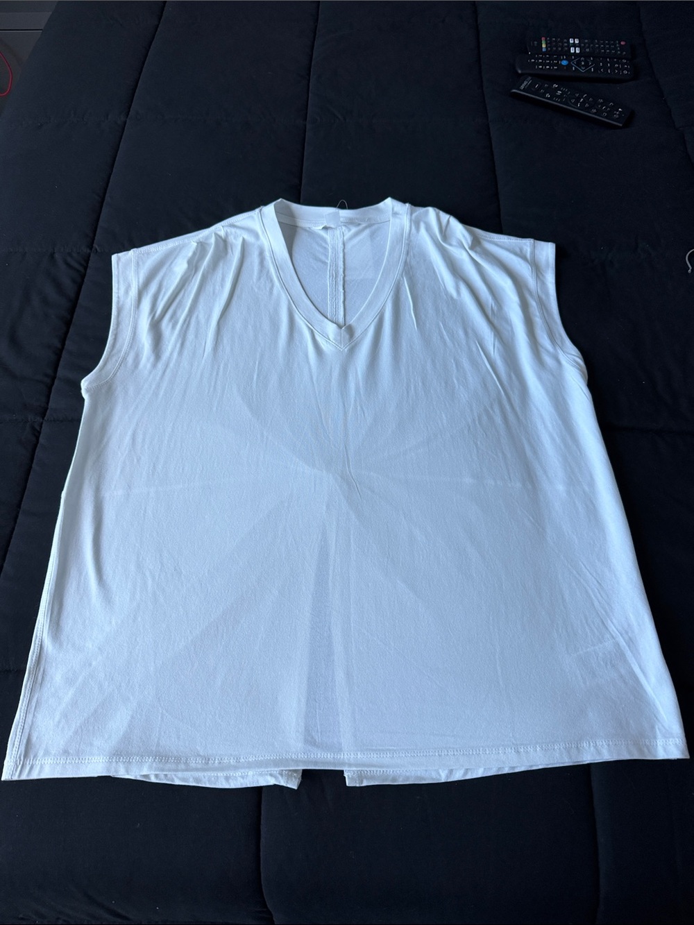 Athleta Outbound Twist Tee NWT